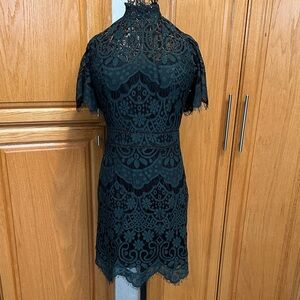 Flying Tomato Green Lace Midi Dress size medium. Black lining.